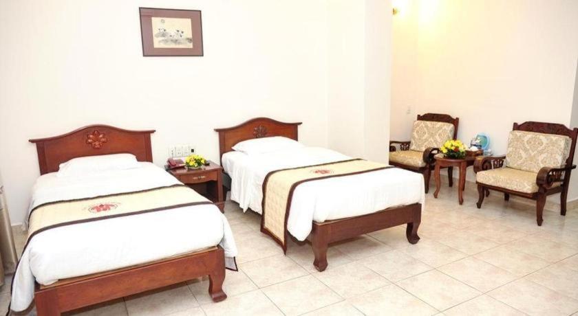 Tan Son Nhat Hotel