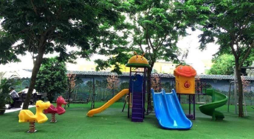 Tan Son Nhat Hotel 3*